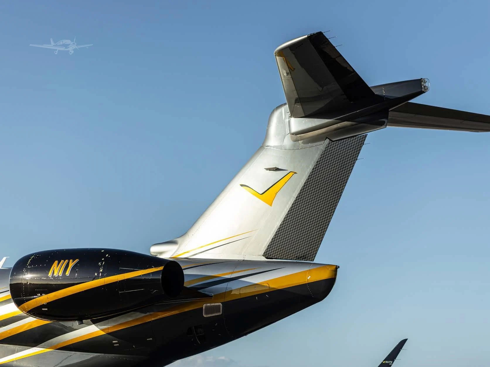 EMBRAER LEGACY 500 photo 3