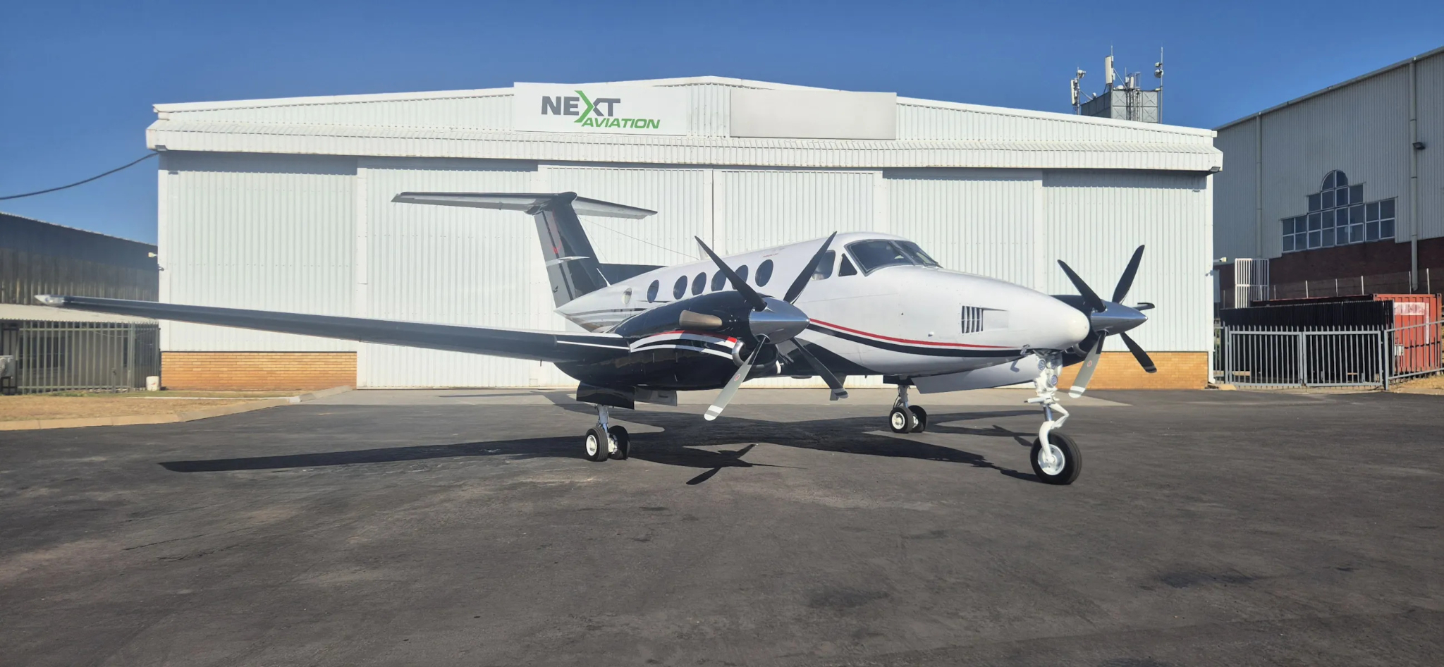 BEECHCRAFT KING AIR B200