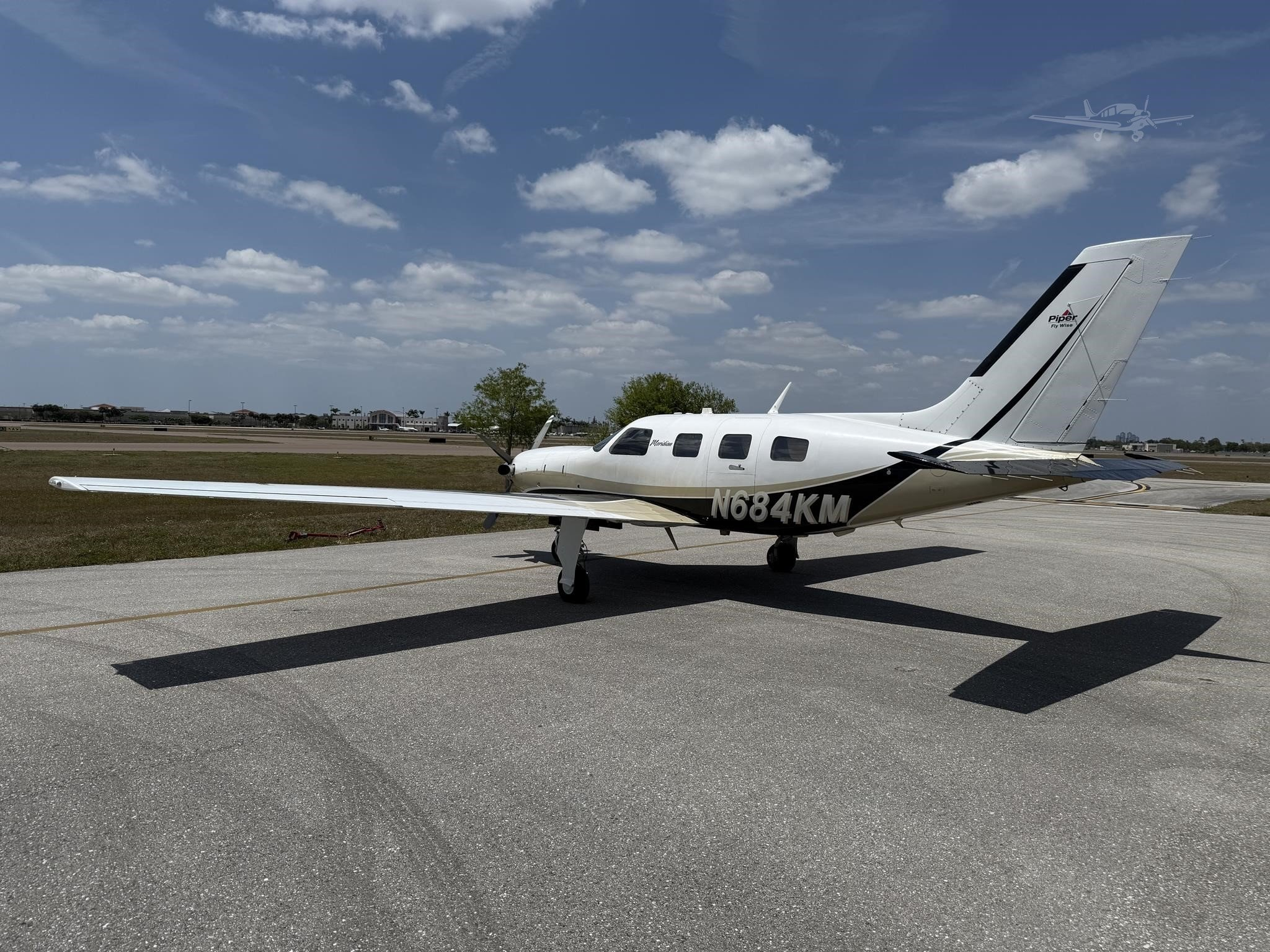PIPER MERIDIAN photo 3