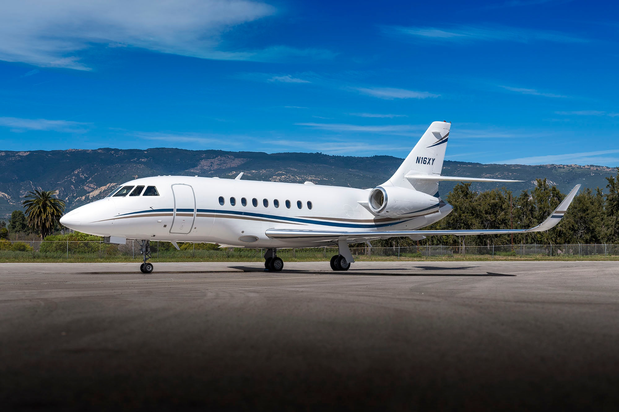 DASSAULT FALCON 2000EX photo 2