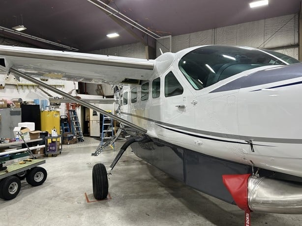 CESSNA 208B GRAND CARAVAN EX photo 2