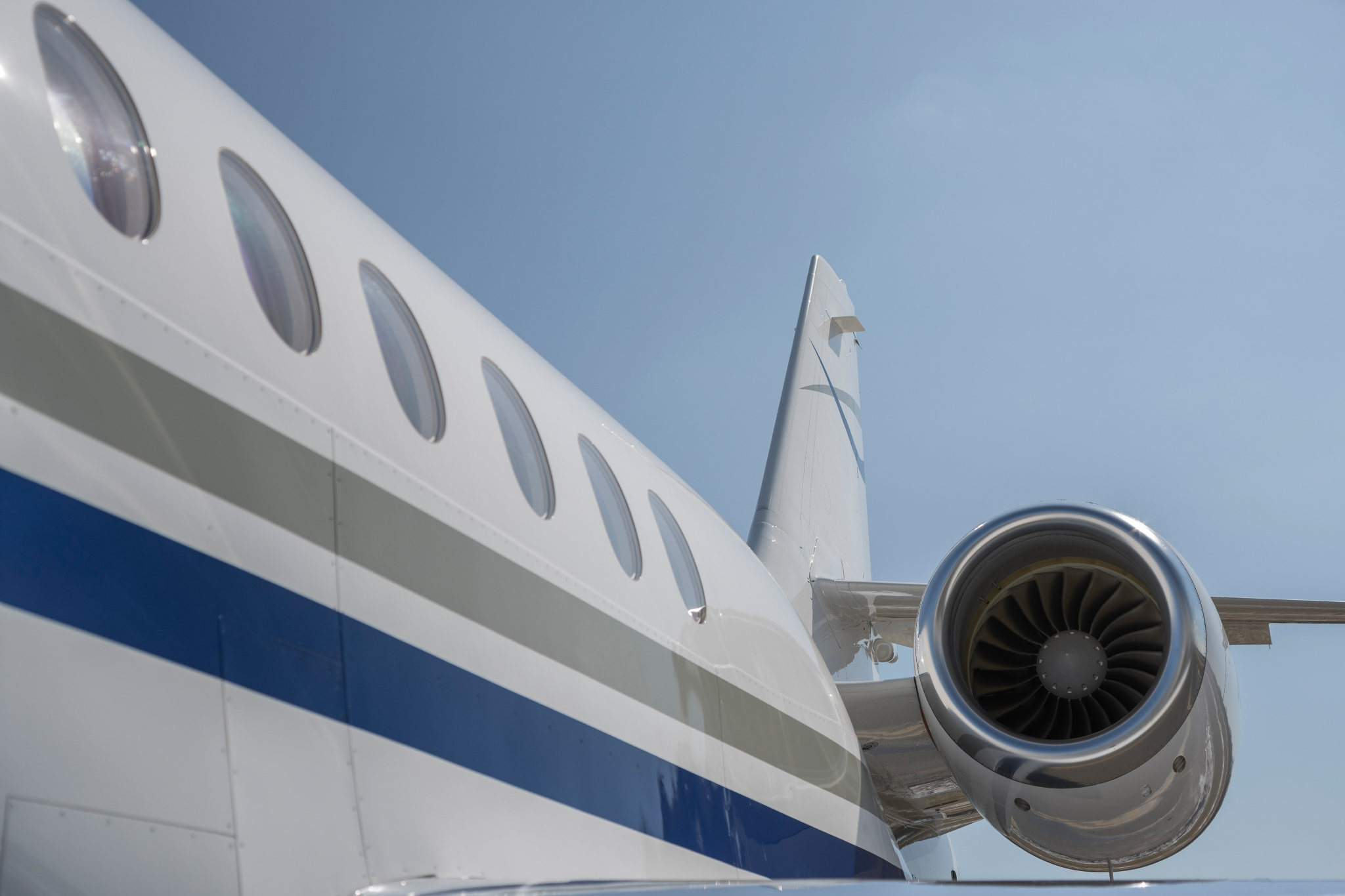 DASSAULT FALCON 2000LXS photo 3