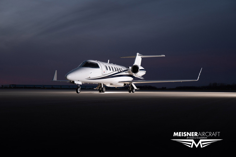 BOMBARDIER LEARJET 40XR photo 2
