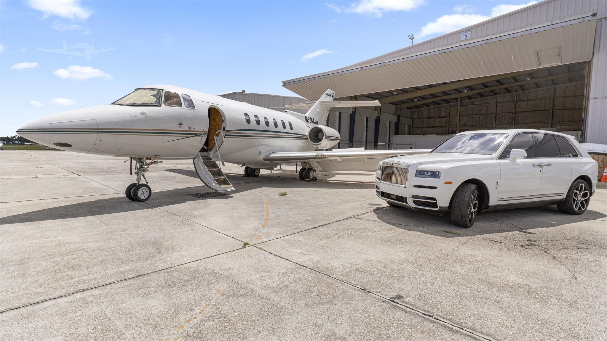 HAWKER 800XP photo 3