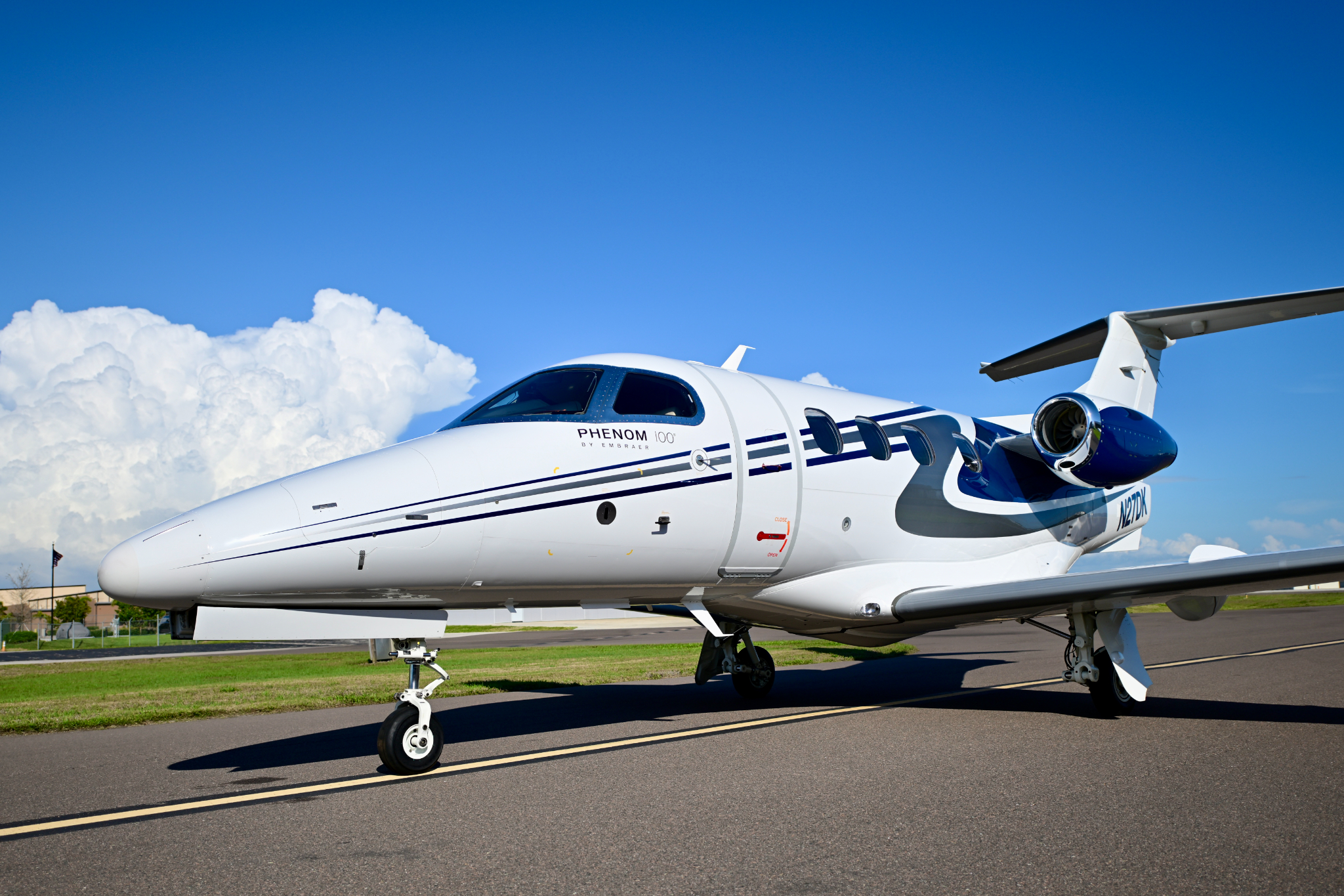 EMBRAER PHENOM 100