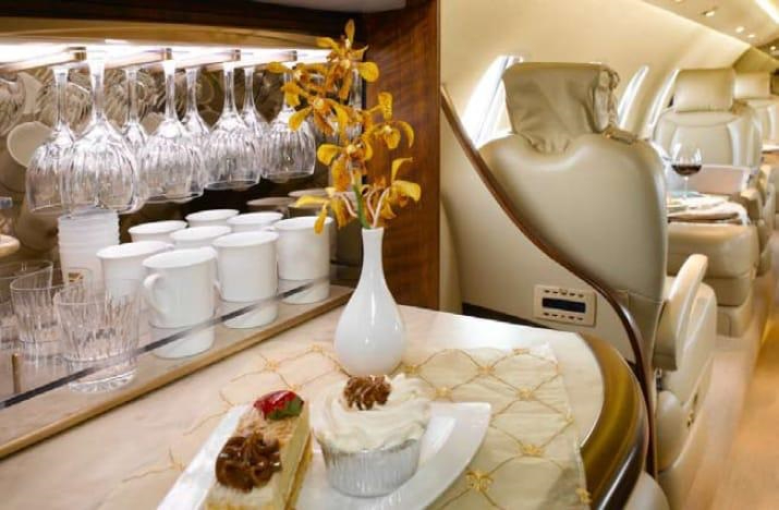 CESSNA CITATION SOVEREIGN photo 2