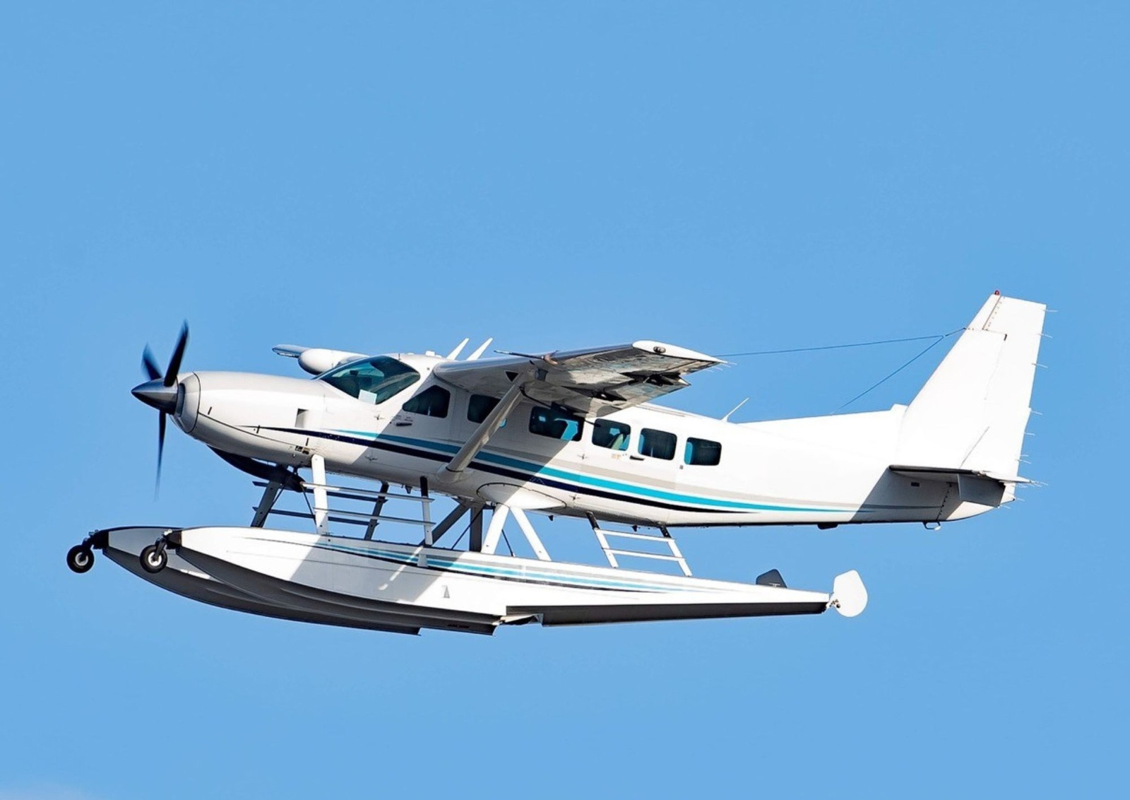 CESSNA 208 CARAVAN