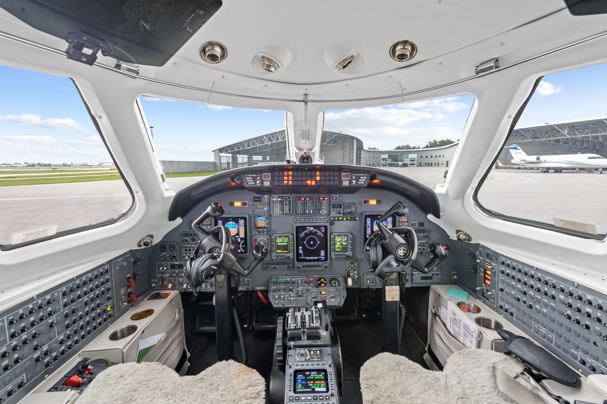 CESSNA CITATION EXCEL photo 3
