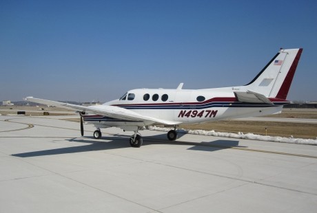 BEECHCRAFT KING AIR C90 photo 2