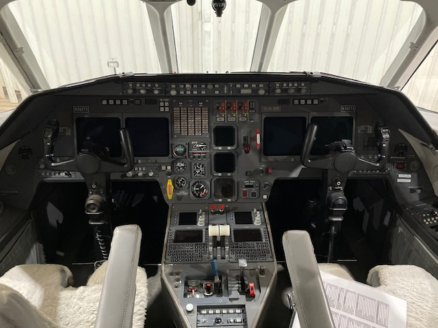 DASSAULT FALCON 2000 photo 3