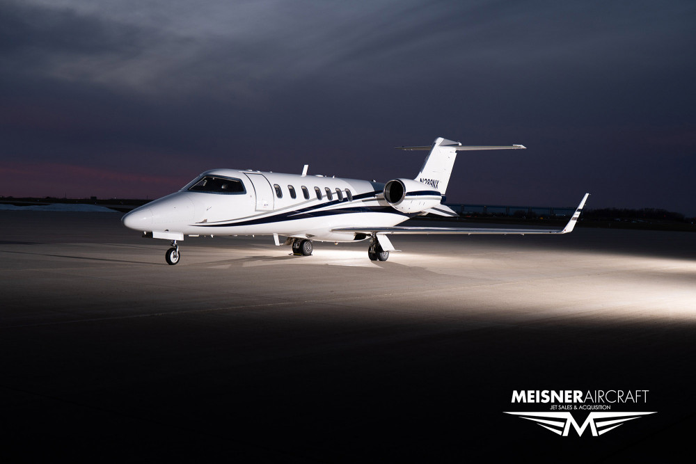 BOMBARDIER LEARJET 40XR photo 3