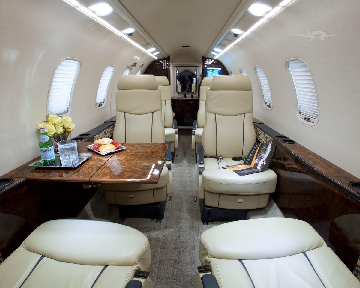 BOMBARDIER LEARJET 40XR photo 3