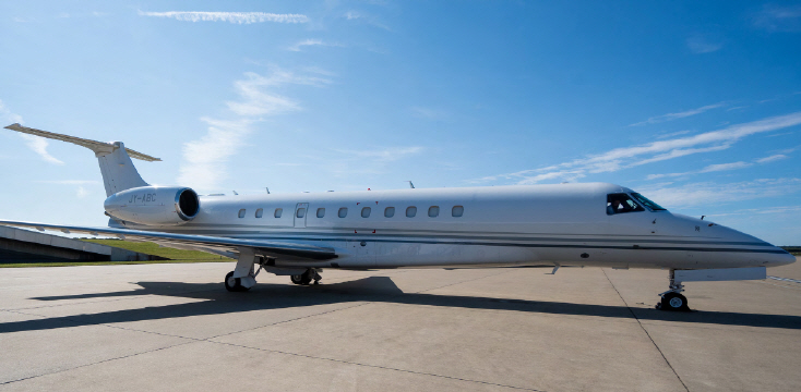 EMBRAER LEGACY 600 photo 2