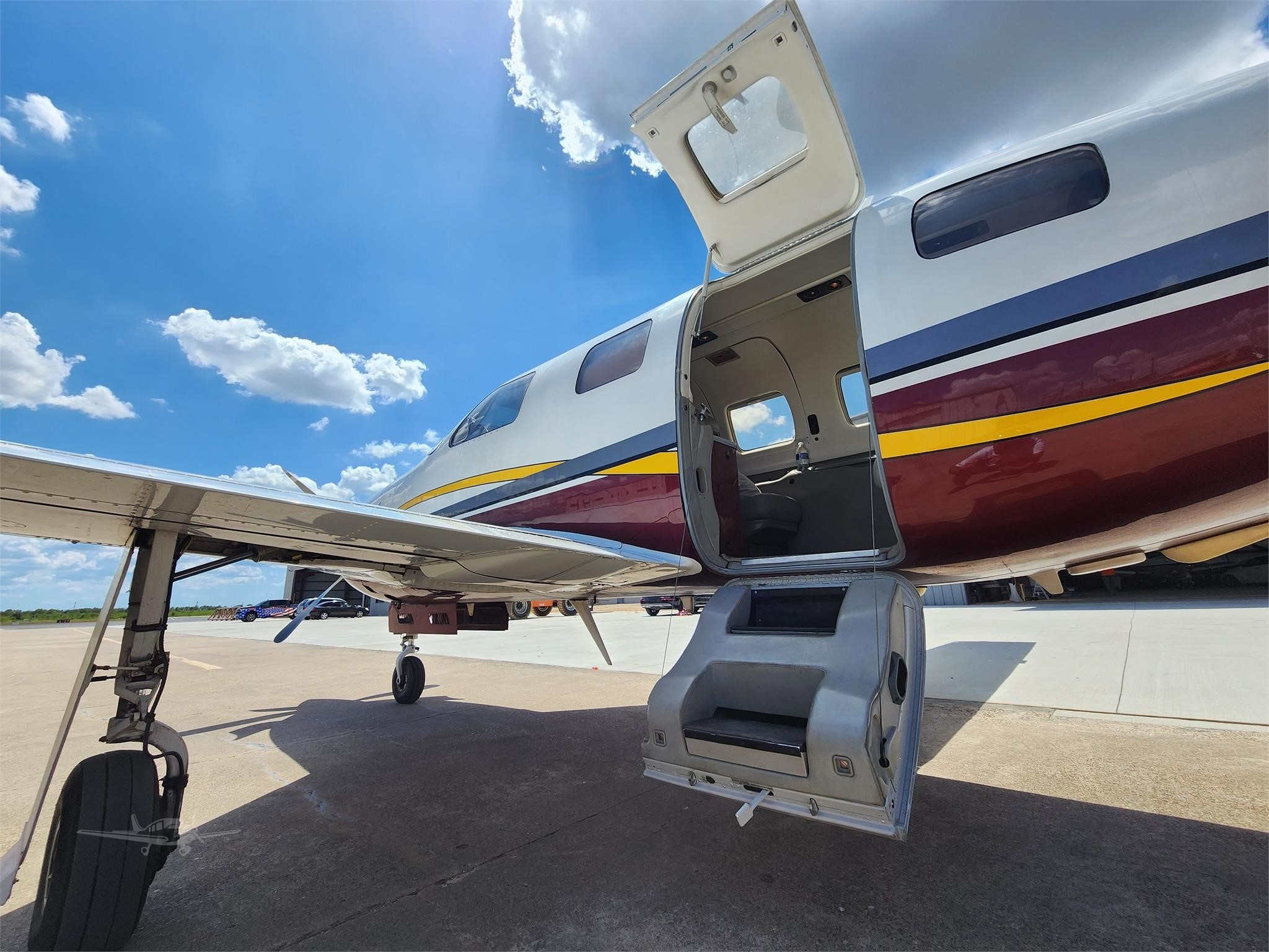 PIPER MERIDIAN photo 3