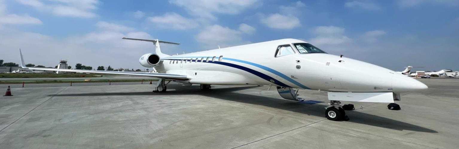 EMBRAER LEGACY 650 photo 2